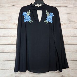 Unique Spectrum V-Neck Black Embroidered Tunic Choke Collar Women's Size XL